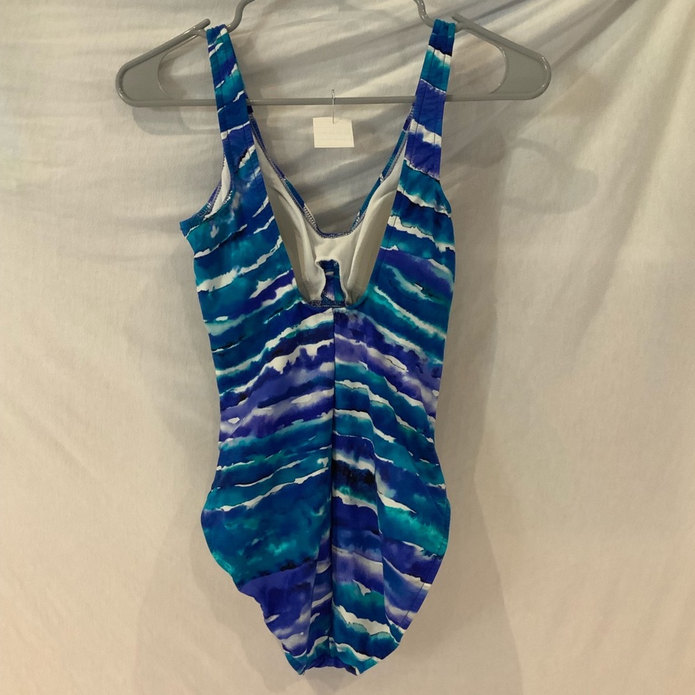 Lightly used Magicsuit one-piece bathing suit - Picture 2 of 4